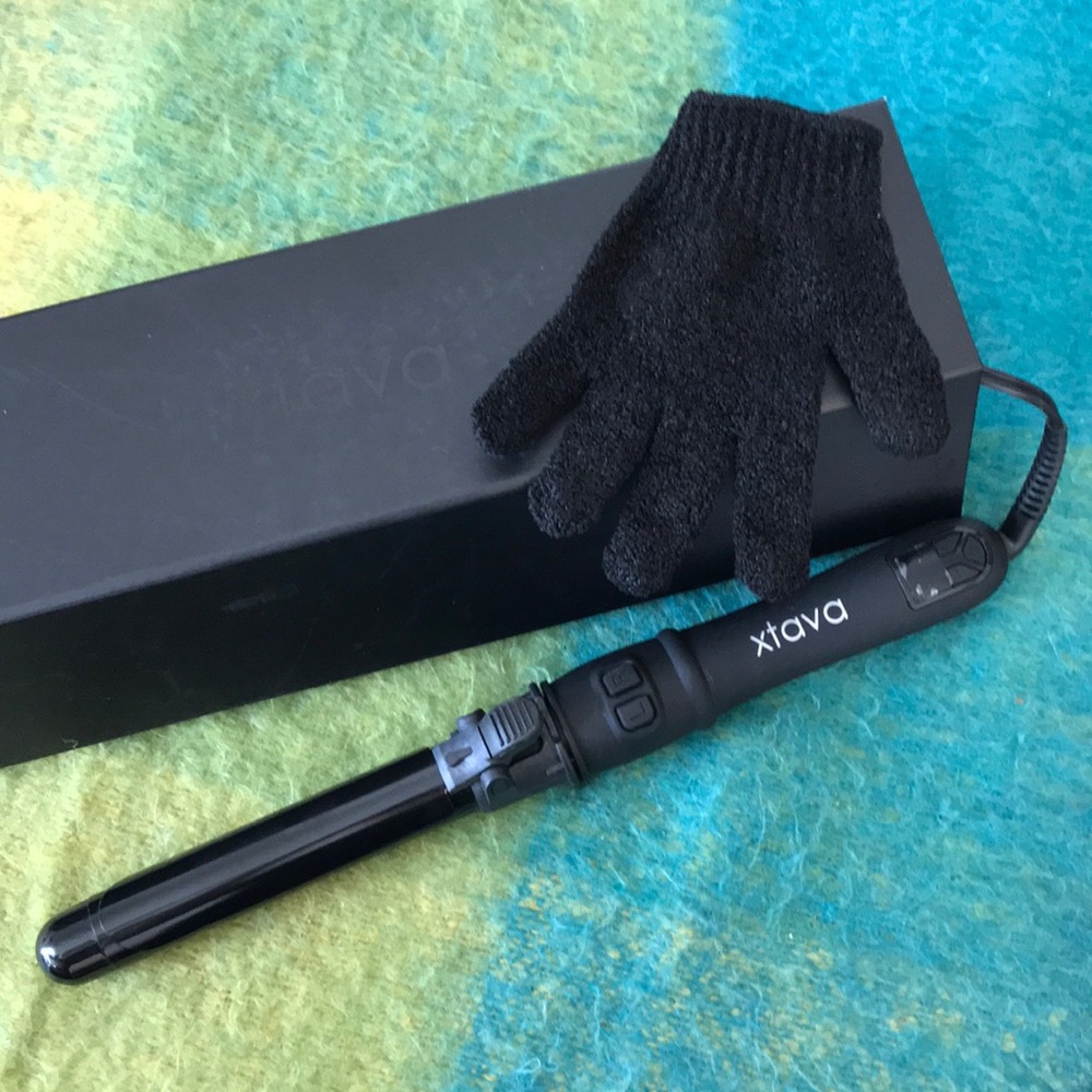 xtava Curling Iron